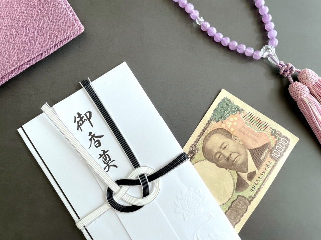 葬儀 持ち物の画像